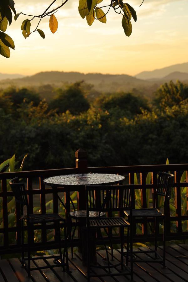 Naga Hill Resort Chiang Rai Exteriör bild